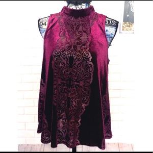 Gypsies and moondust halter flowy top L